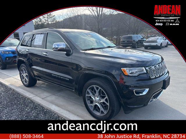 Diamond Black Crystal Pearlcoat 2020 Jeep Grand Cherokee Overland 4WD SUV / Crossover Four-Wheel Drive 8-Speed Automatic