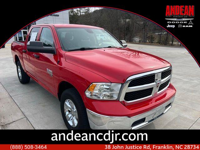 Flame Red Clearcoat 2023 RAM 1500 Classic SLT Crew Cab 4WD Pickup Truck Four-Wheel Drive 8-Speed Automatic
