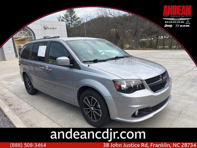 Silver (Billet Clearcoat) 2018 Dodge Grand Caravan SE Plus FWD Minivan Front-Wheel Drive 6-Speed Automatic