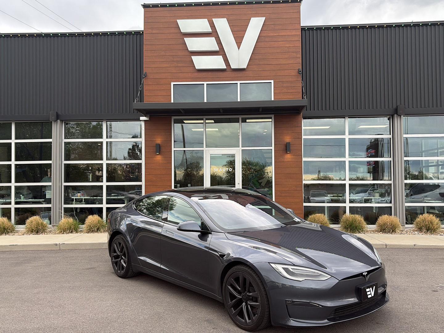 2021 Tesla Model S Plaid's photo