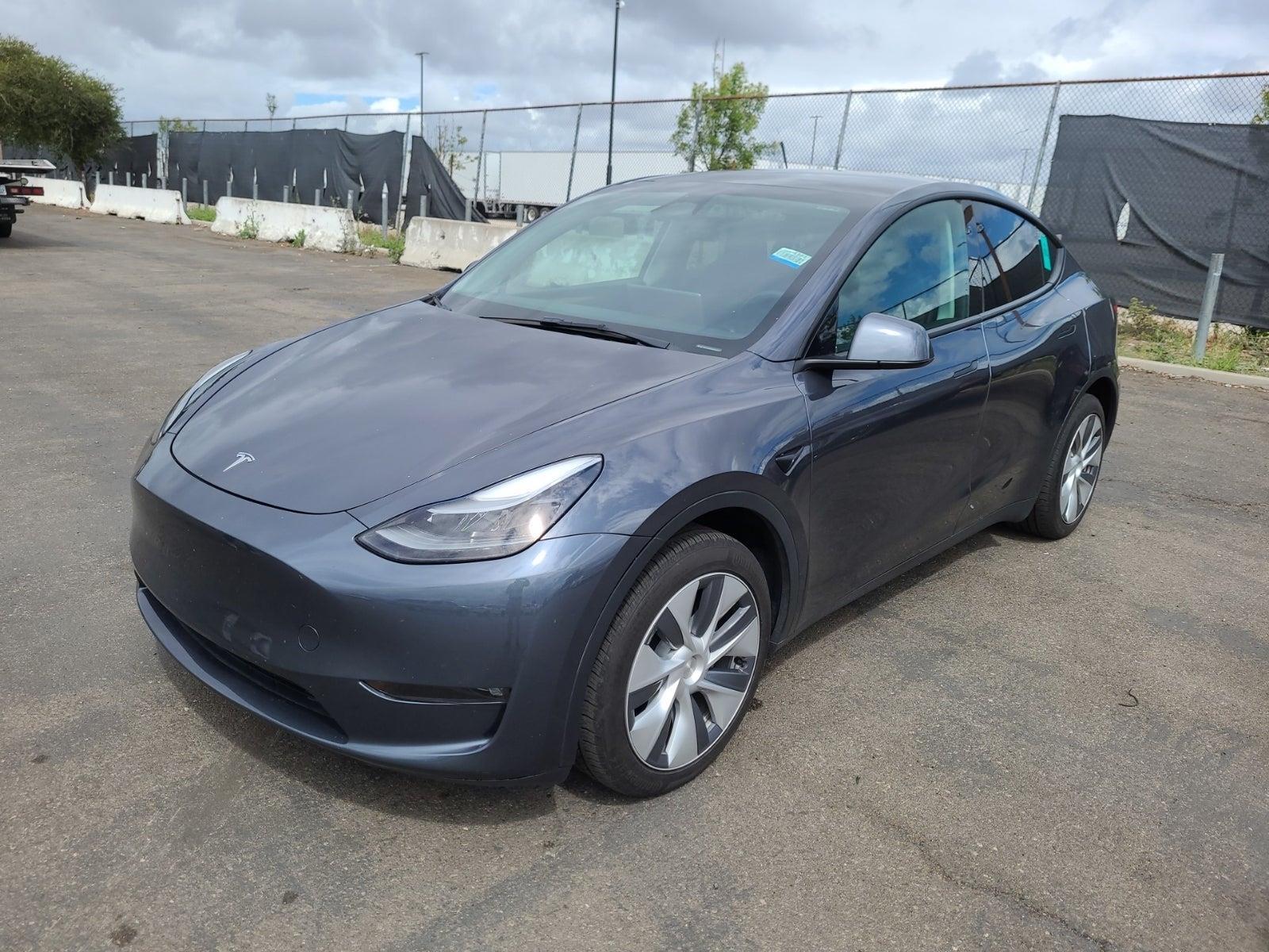 2023 Tesla Model Y Long Range Dual Motor All-Wheel Drive's photo