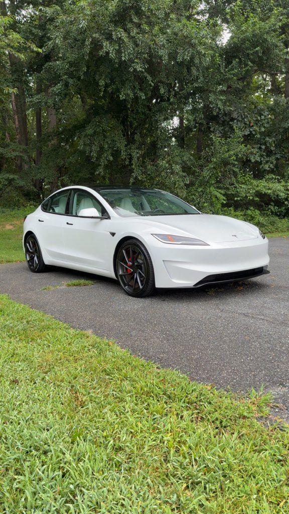 2025 Tesla Model 3 Performance's photo