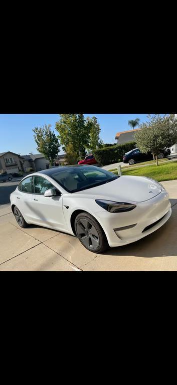 2022 Tesla Model 3 Long Range Dual Motor All-Wheel Drive's photo