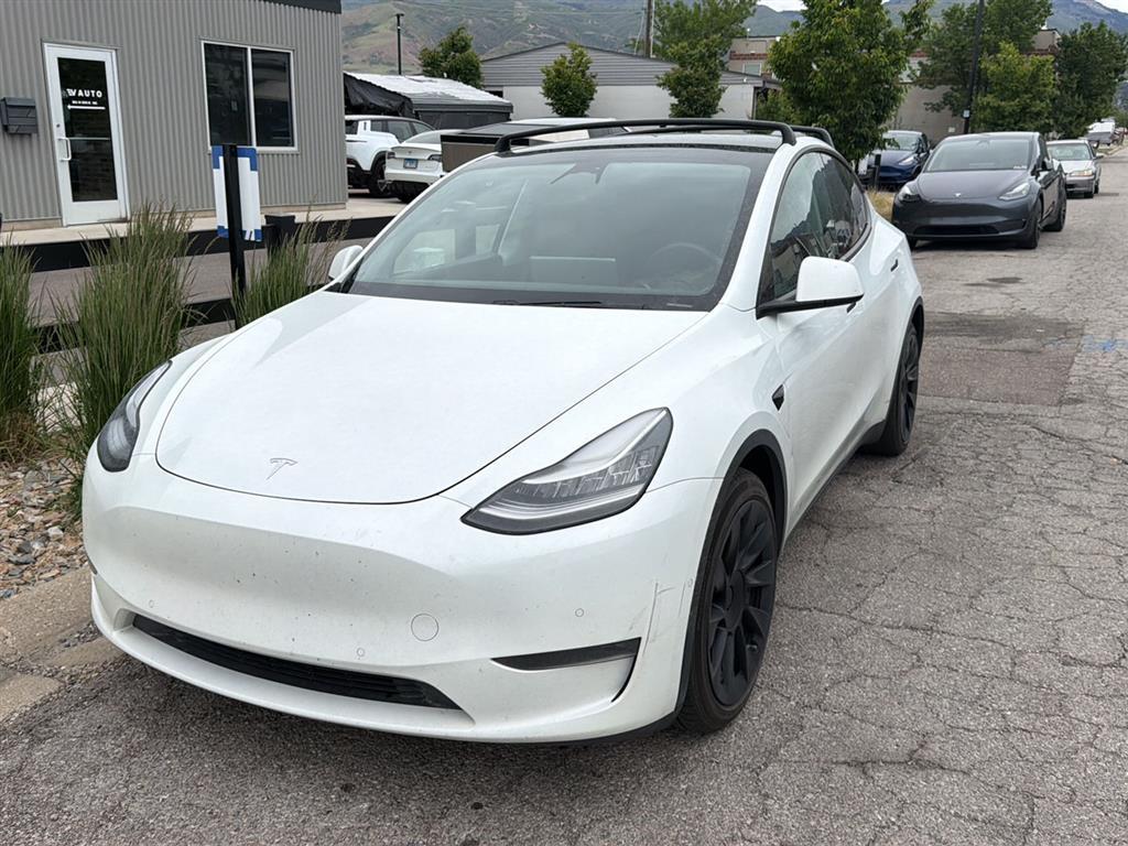 2020 Tesla Model Y Long Range Dual Motor All-Wheel Drive's photo