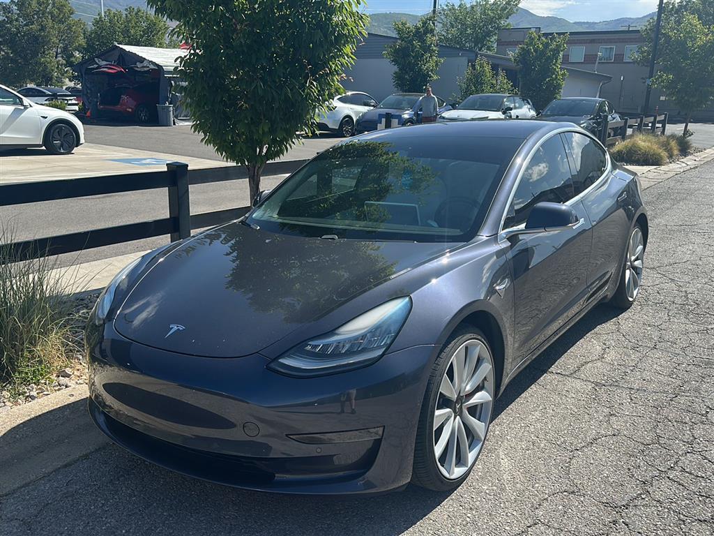 2018 Tesla Model 3 Long Range Dual Motor All-Wheel Drive's photo