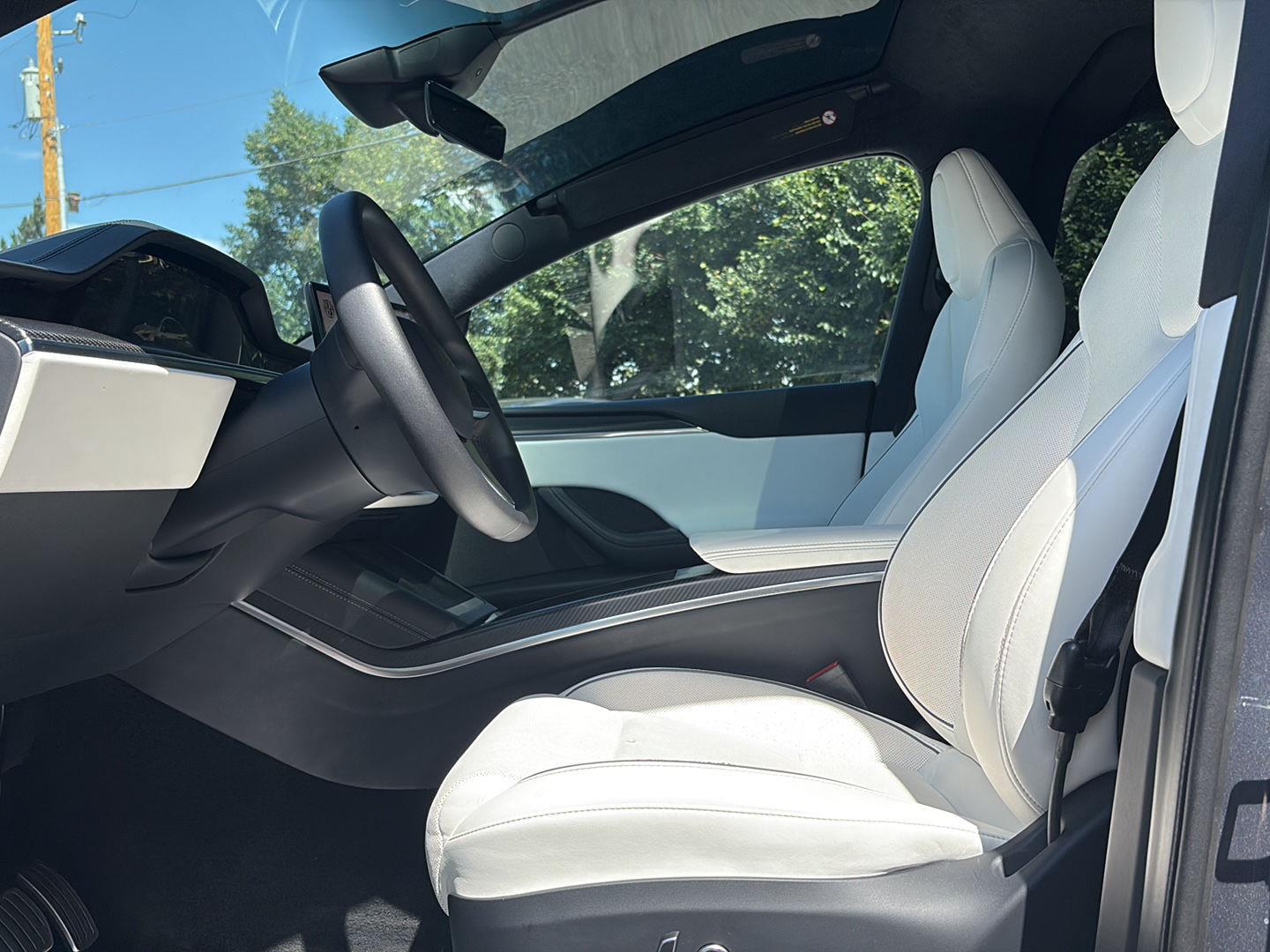 2023 Tesla Model X Plaid - Photo 13