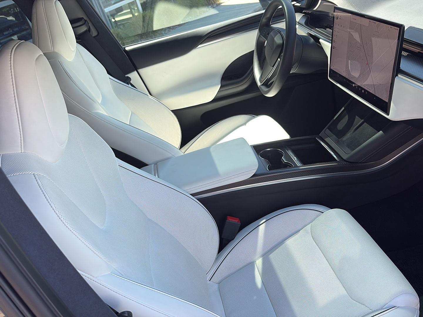 2023 Tesla Model X Plaid - Photo 23