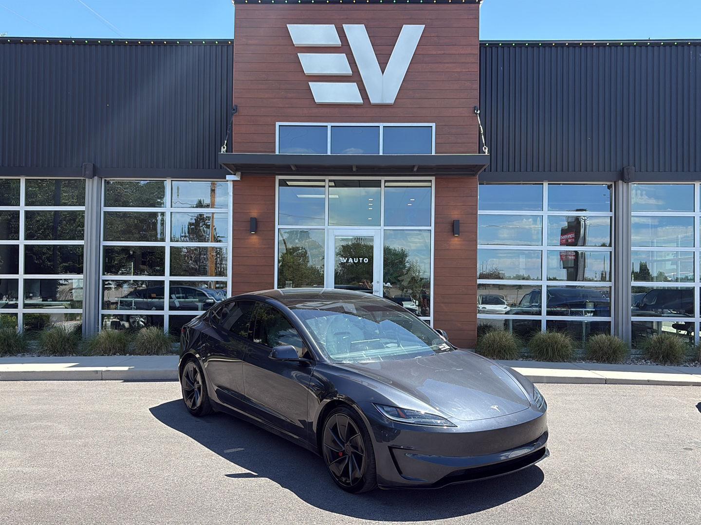 2025 Tesla Model 3 Performance's photo