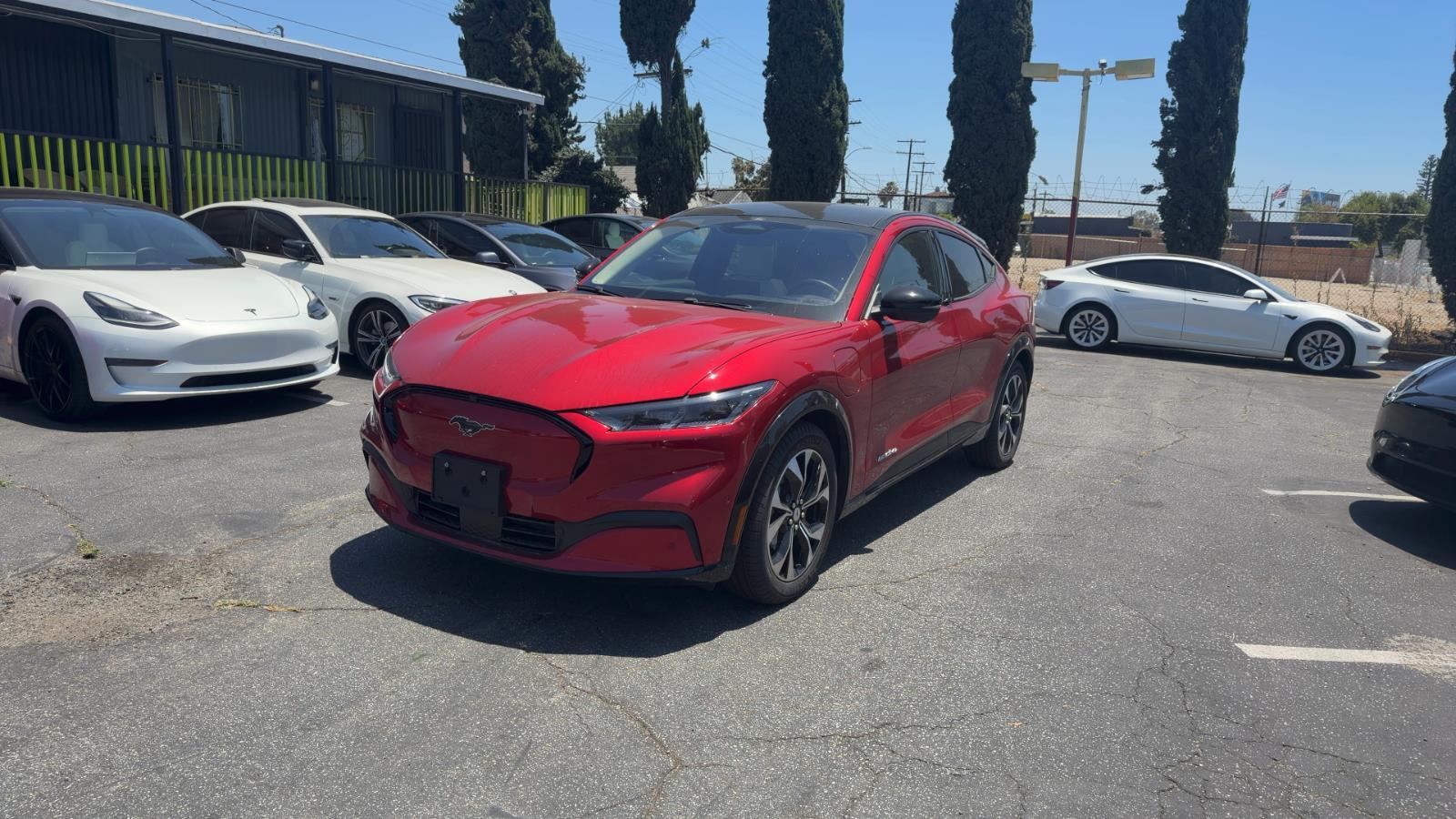 2023 Ford Mustang-Mach-e Premium's photo