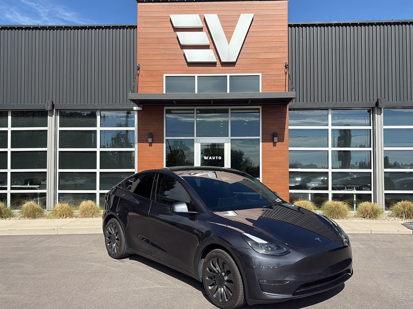 2024 Tesla Model Y Long Range Dual Motor All-Wheel Drive's photo