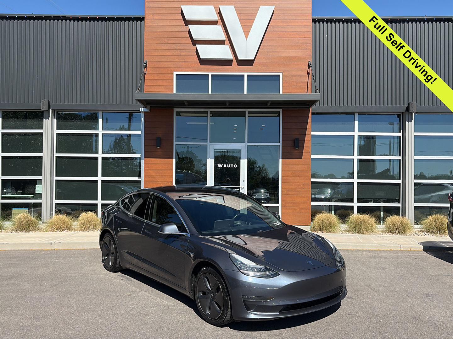 2018 Tesla Model 3 Long Range Dual Motor All-Wheel Drive's photo