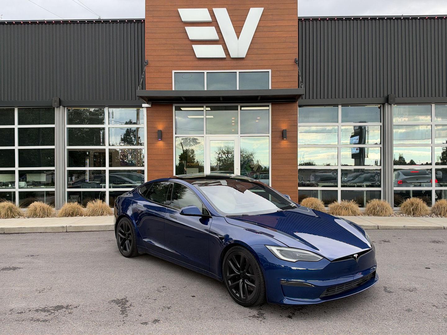 2022 Tesla Model S Plaid
