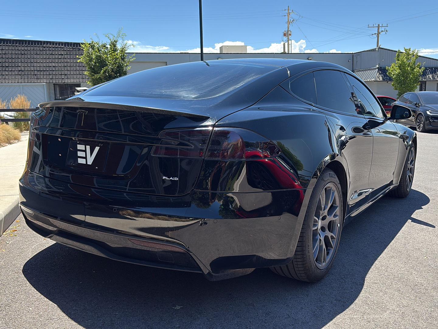 2021 Tesla Model S Plaid - Photo 8