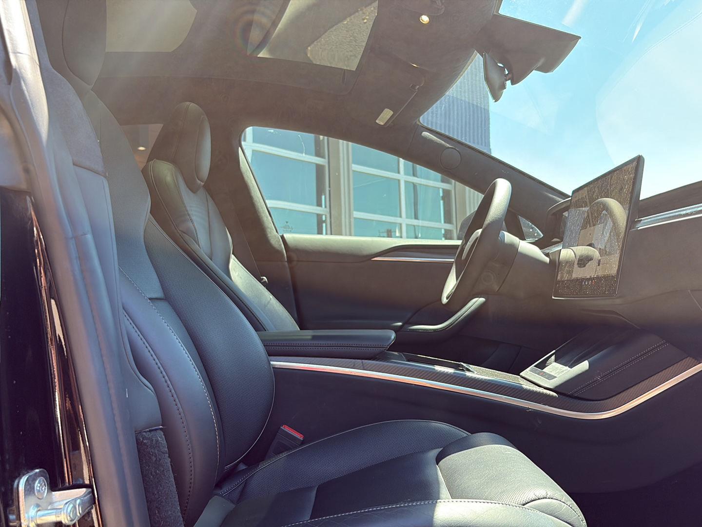 2021 Tesla Model S Plaid - Photo 13