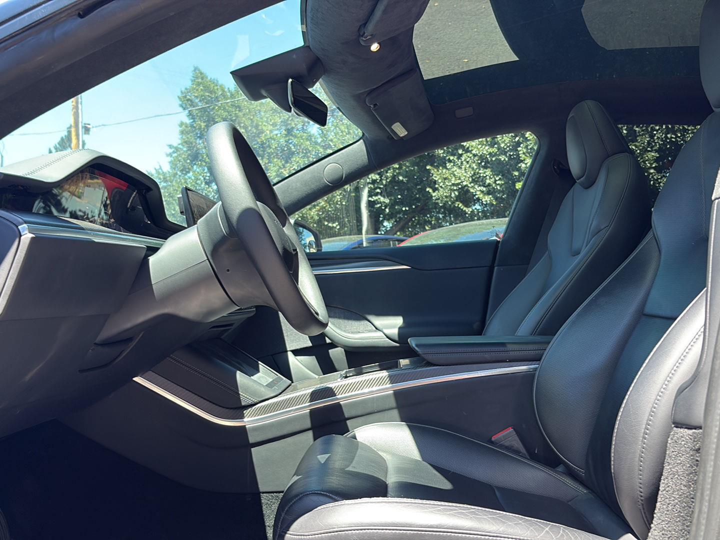 2021 Tesla Model S Plaid - Photo 16