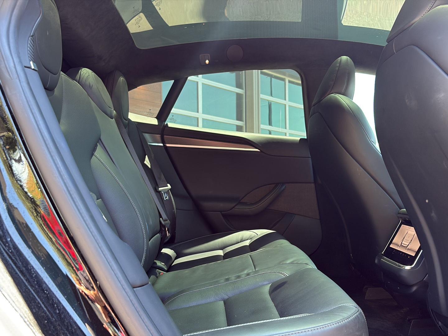 2021 Tesla Model S Plaid - Photo 23