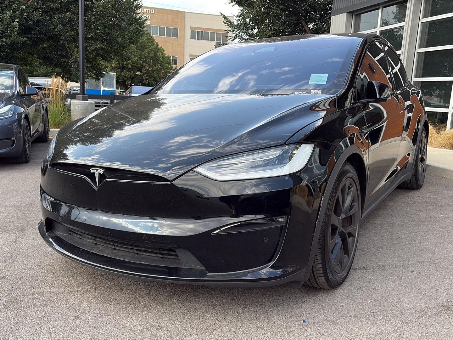 2022 Tesla Model X Long Range - Photo 4