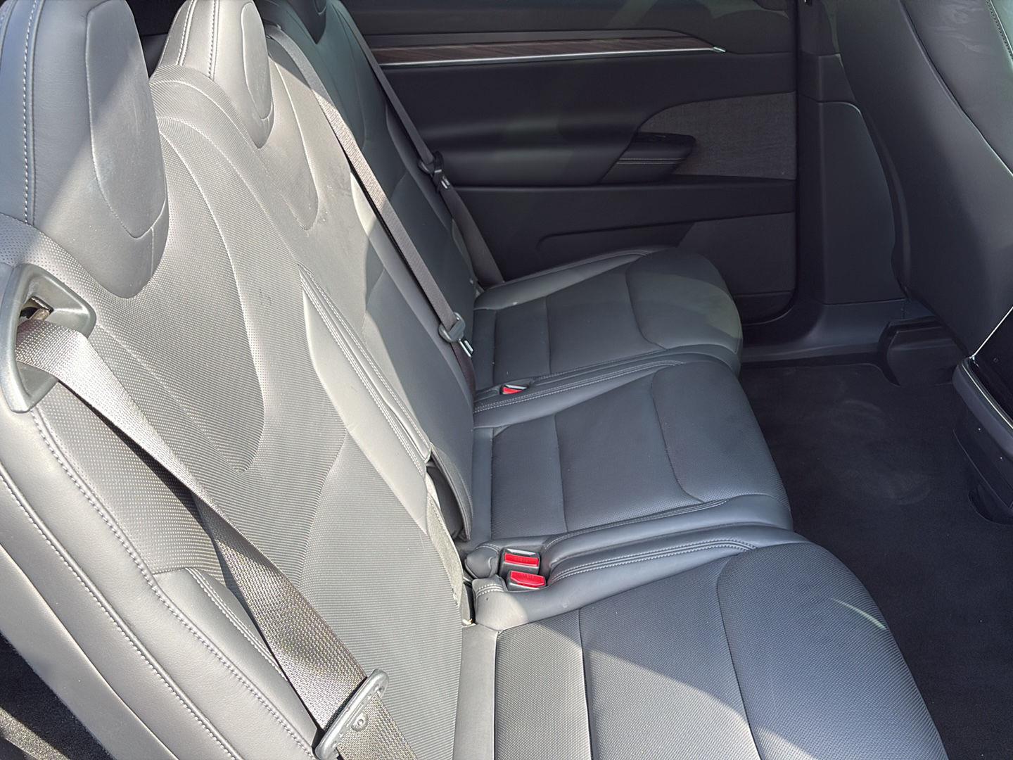 2022 Tesla Model X Long Range - Photo 21