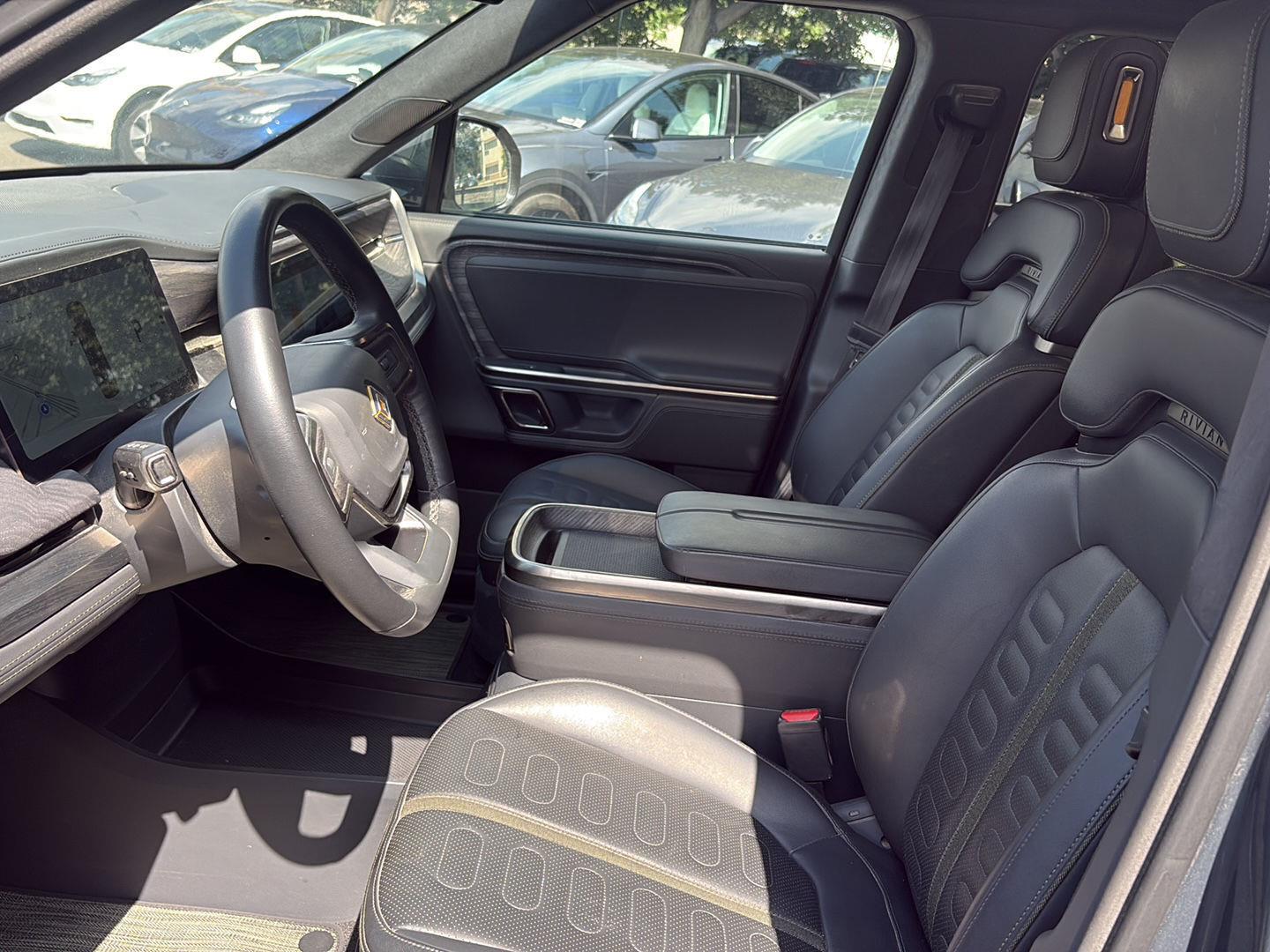 2022 Rivian R1T Adventure - Photo 15