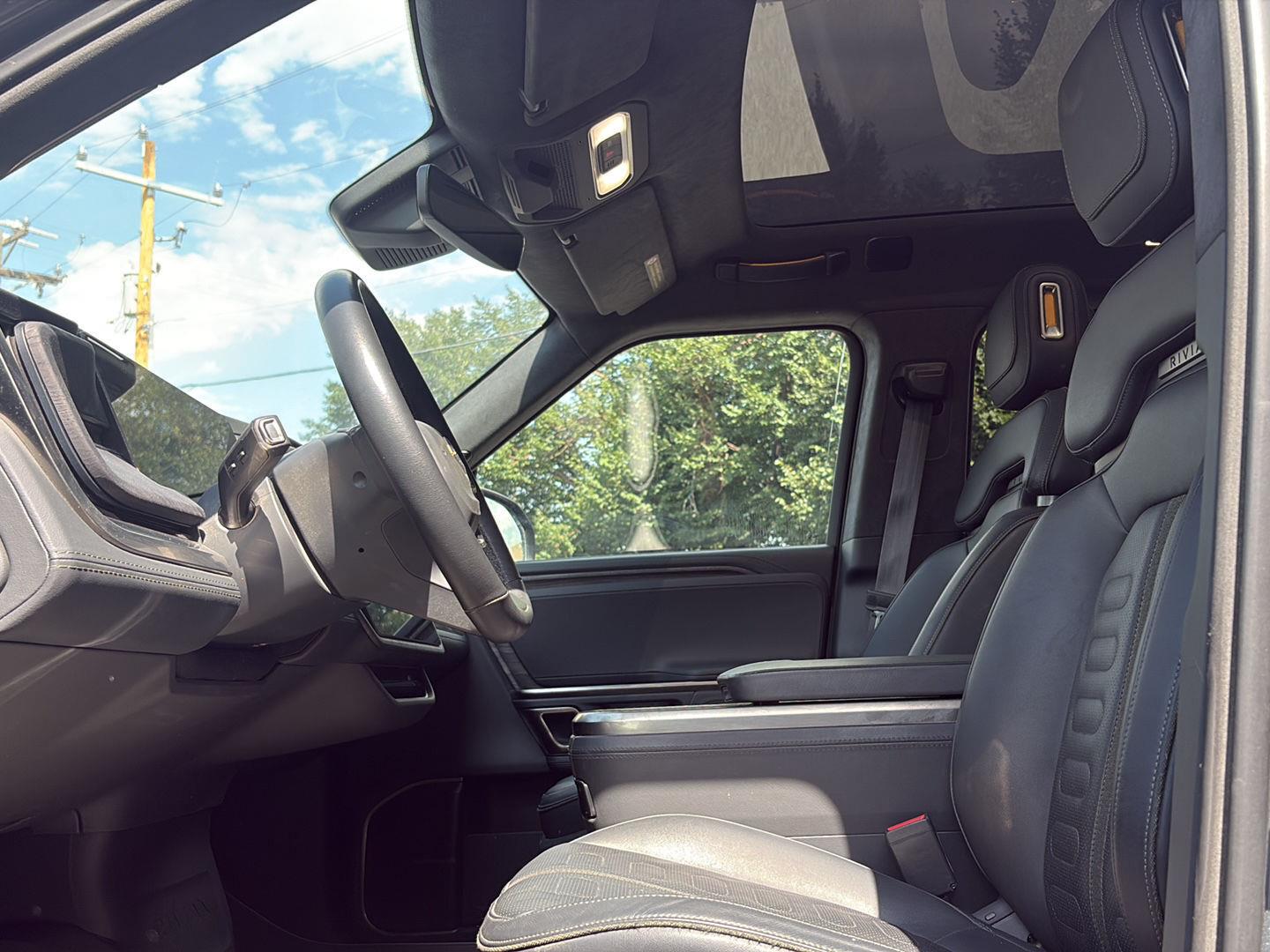 2022 Rivian R1T Adventure - Photo 16
