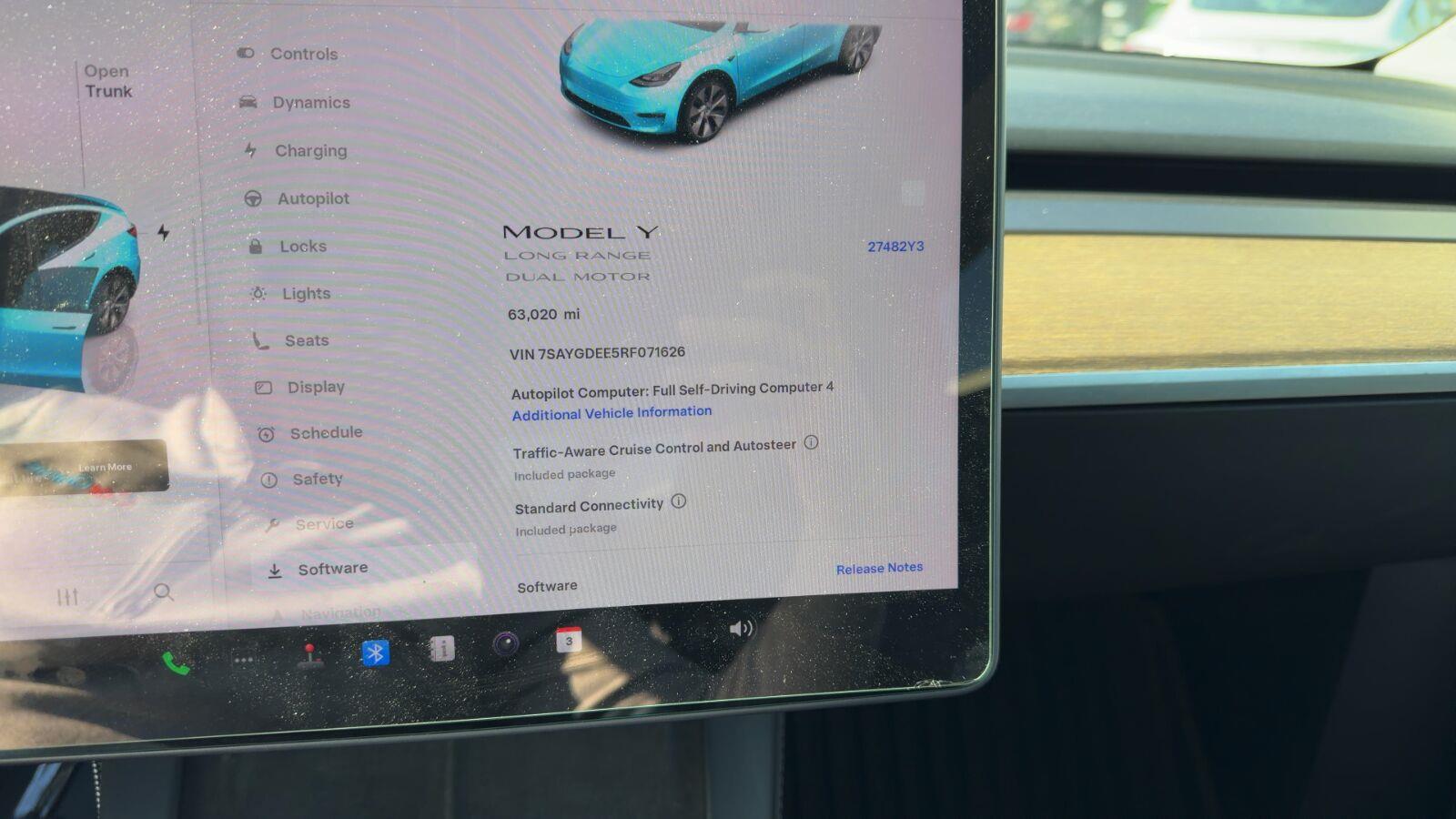 2024 Tesla Model Y Long Range - Photo 6