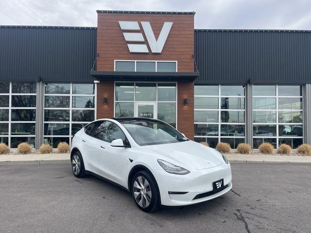 2021 Tesla Model Y Long Range Dual Motor All-Wheel Drive's photo