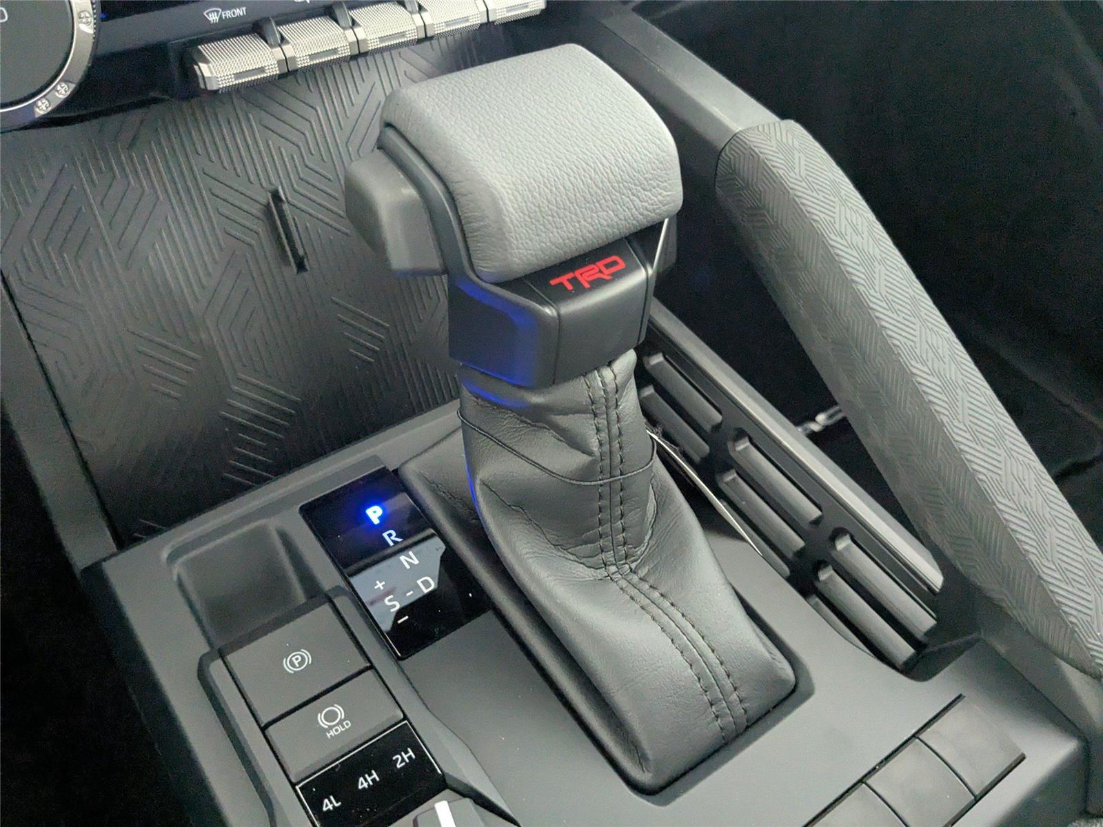 2025 Toyota Tacoma TRD Sport Double Cab photo 12