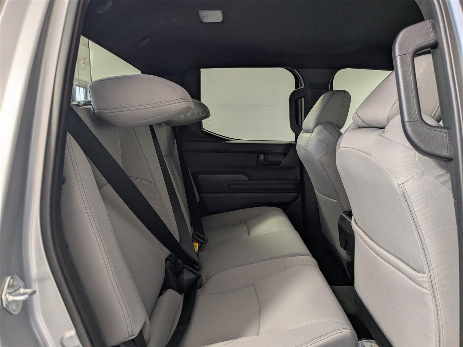 2025 Toyota Tacoma SR5 Double Cab photo 2