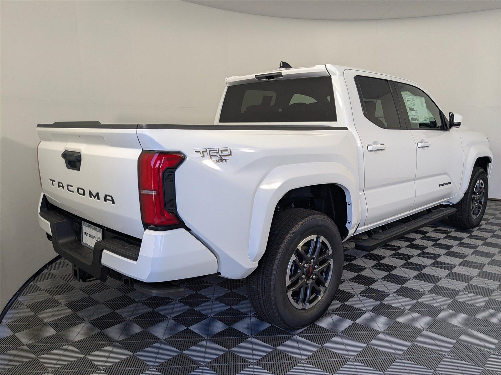 2025 Toyota Tacoma TRD Sport Double Cab photo 20