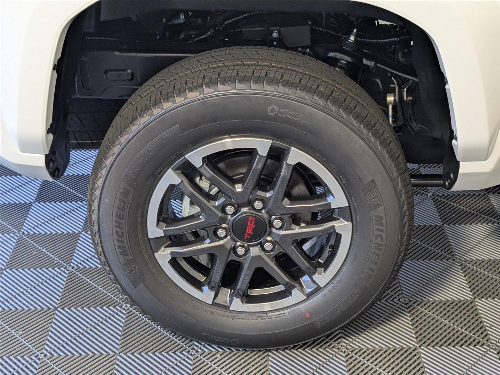 2025 Toyota Tacoma TRD Sport Double Cab photo 22
