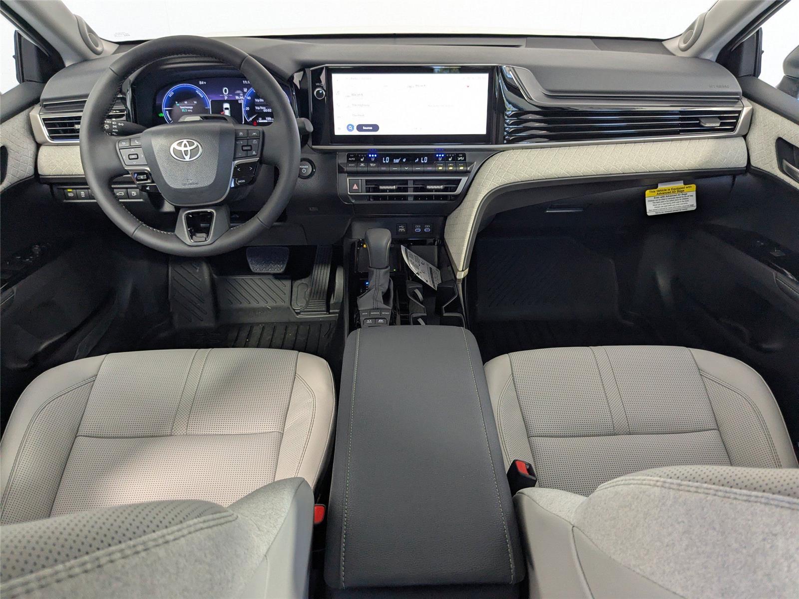 2026 Toyota Camry XLE photo 6