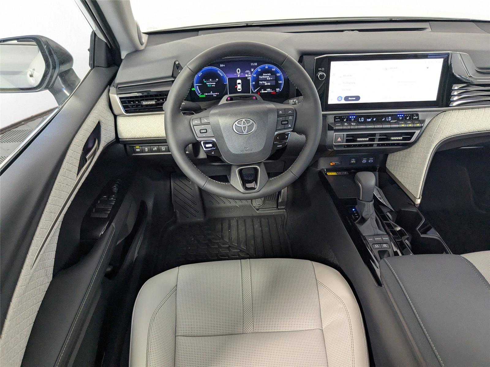2026 Toyota Camry XLE photo 7