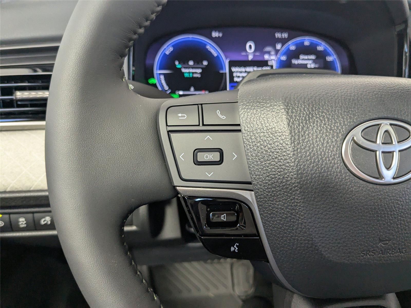 2026 Toyota Camry XLE photo 13