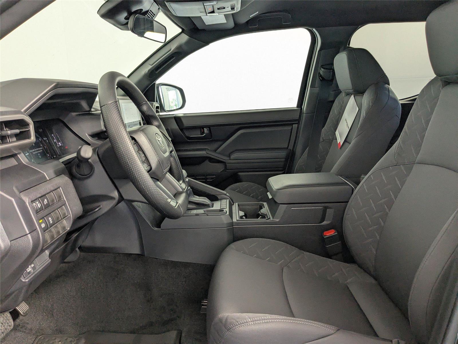 2025 Toyota Tacoma SR Double Cab photo 9
