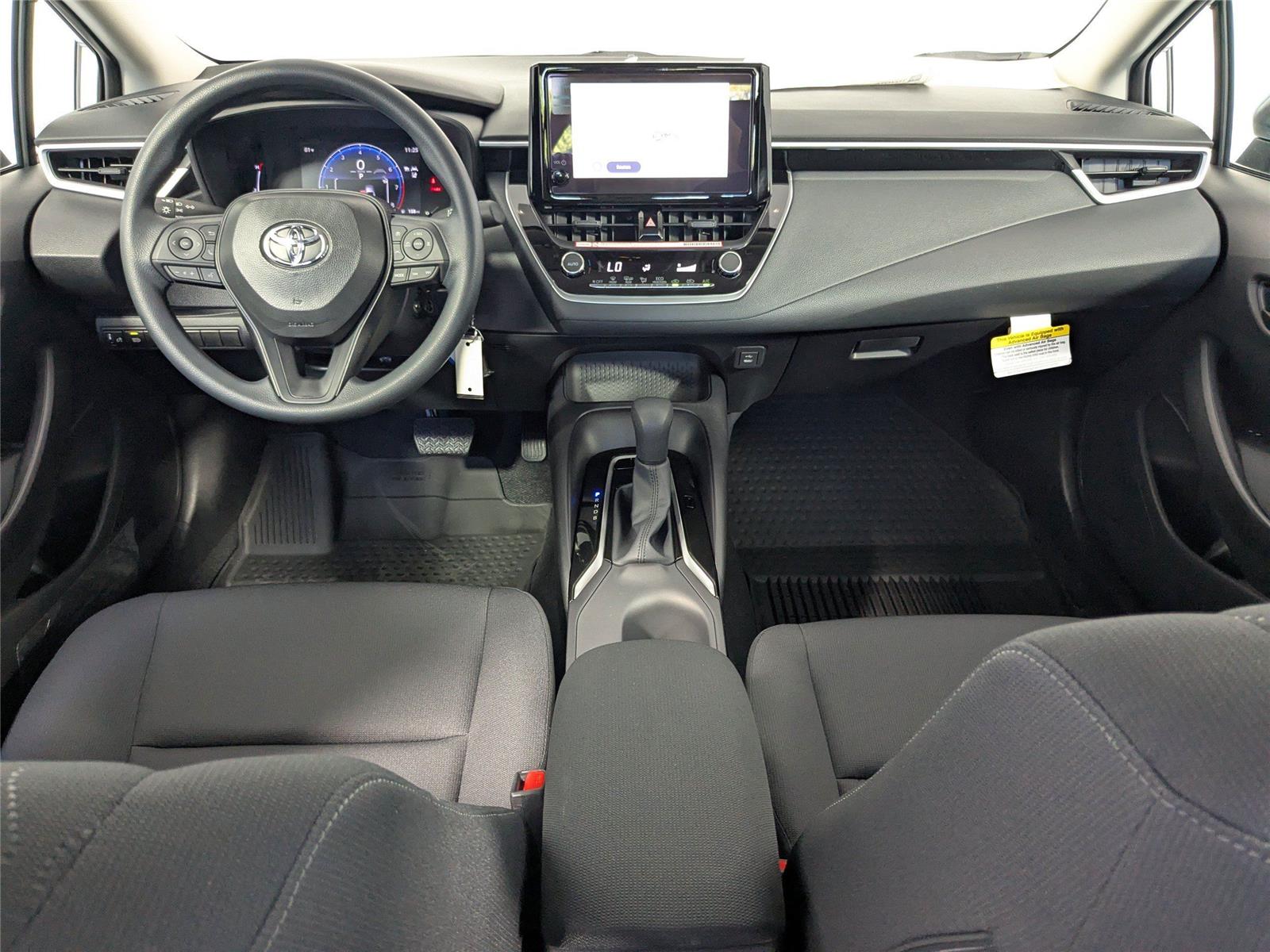 2026 Toyota Corolla LE photo 7