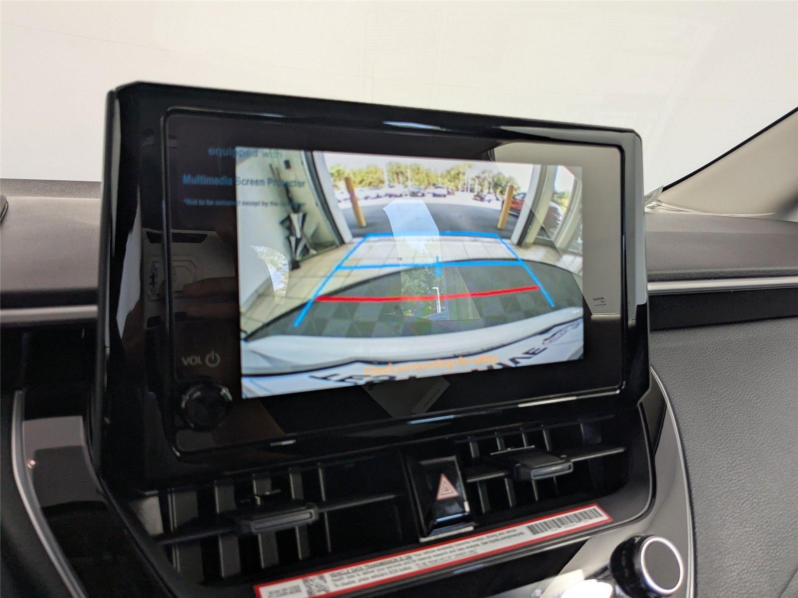 2026 Toyota Corolla LE photo 16