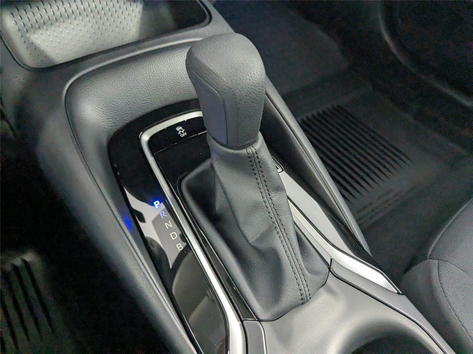 2026 Toyota Corolla LE photo 17