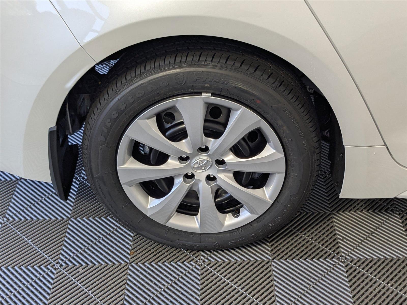 2026 Toyota Corolla LE photo 23