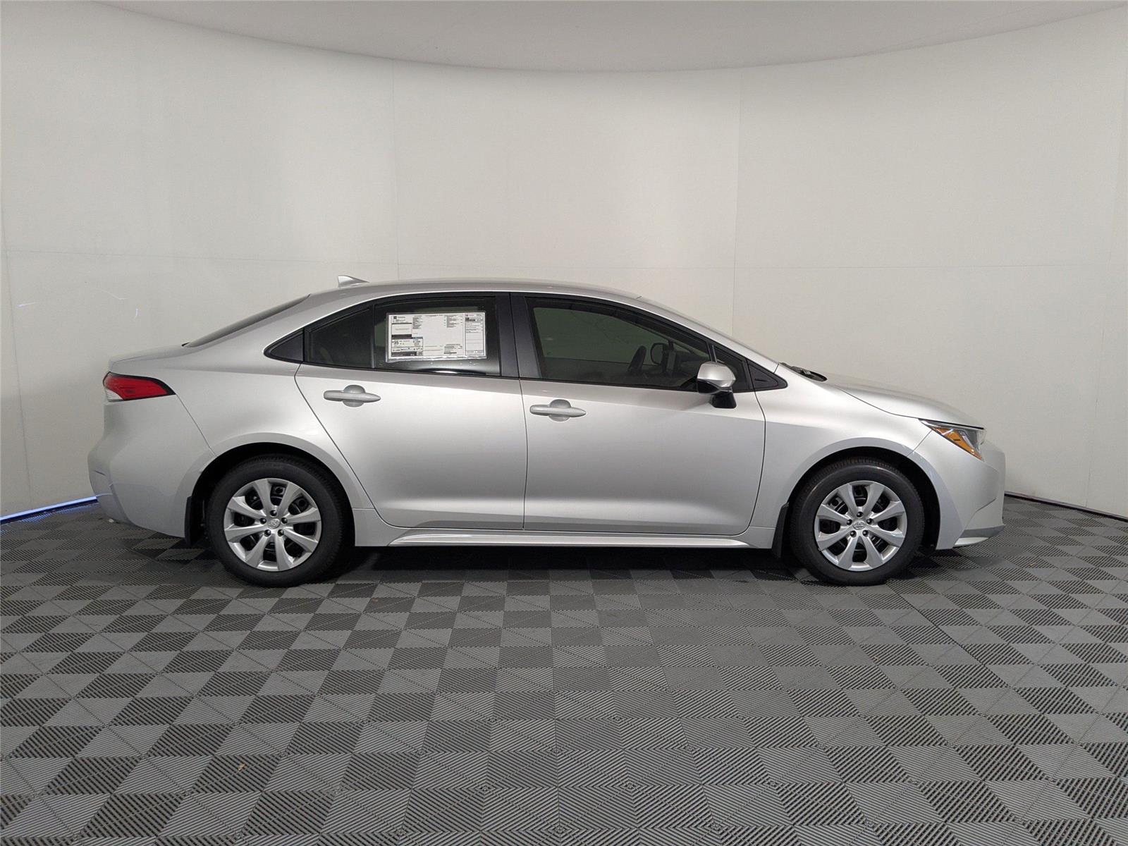 2026 Toyota Corolla LE photo 19