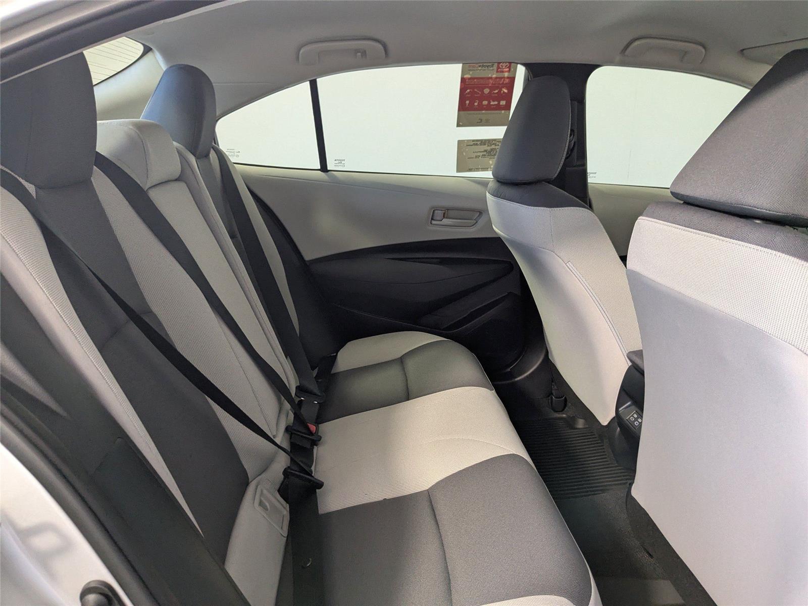2026 Toyota Corolla LE photo 2