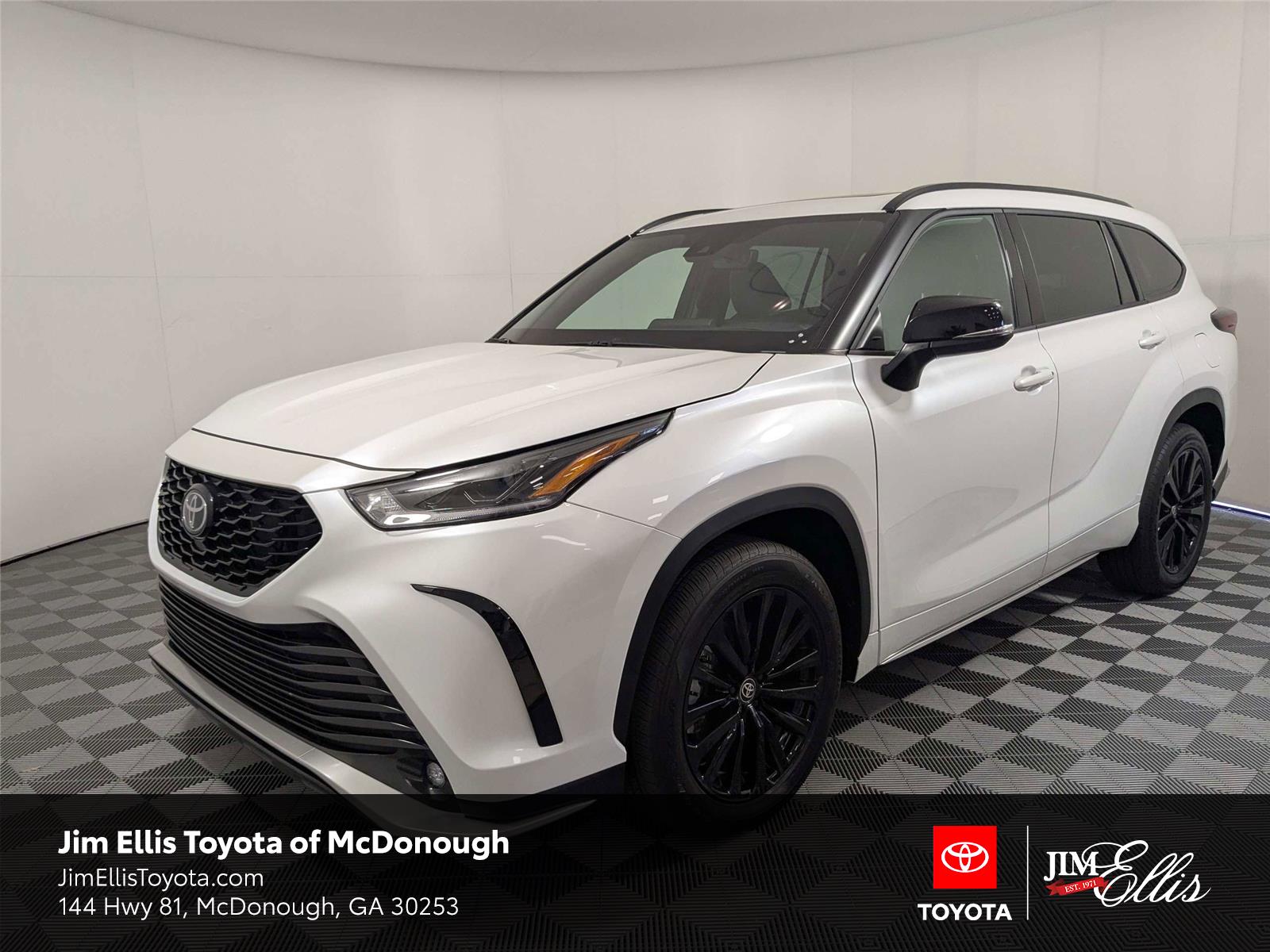 White (Wind Chill Pearl) 2025 Toyota Highlander XSE AWD SUV / Crossover All-Wheel Drive 8-Speed Automatic