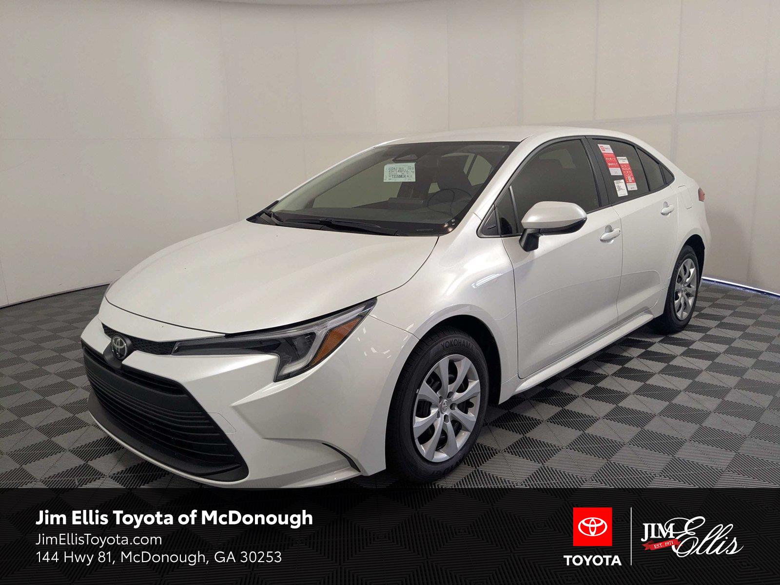 White (Wind Chill Pearl) 2026 Toyota Corolla Hybrid Sedan Front-Wheel Drive Continuously Variable Transmission