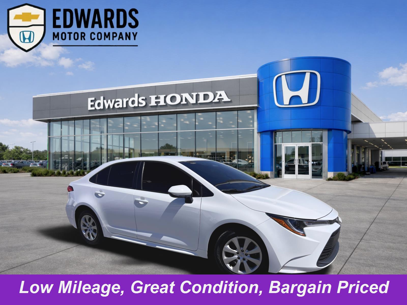 Ice Cap 2025 Toyota Corolla LE FWD Sedan Front-Wheel Drive Continuously Variable Transmission