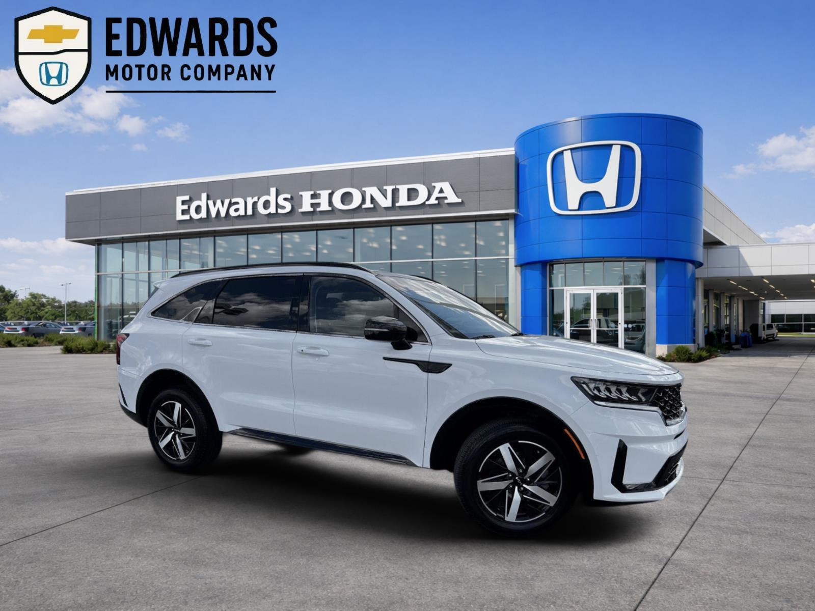 2022 Kia Sorento S FWD