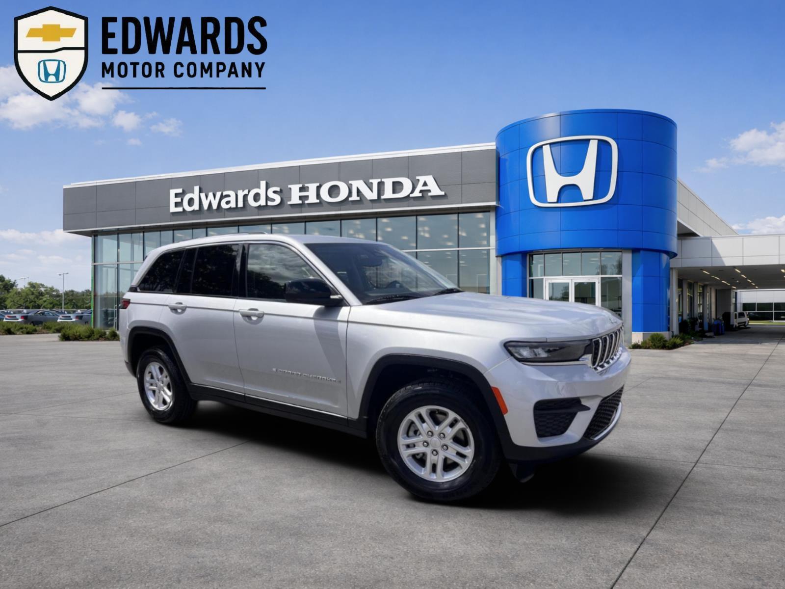 Silver Zynith 2024 Jeep Grand Cherokee SUV / Crossover 4X2 8-Speed Automatic