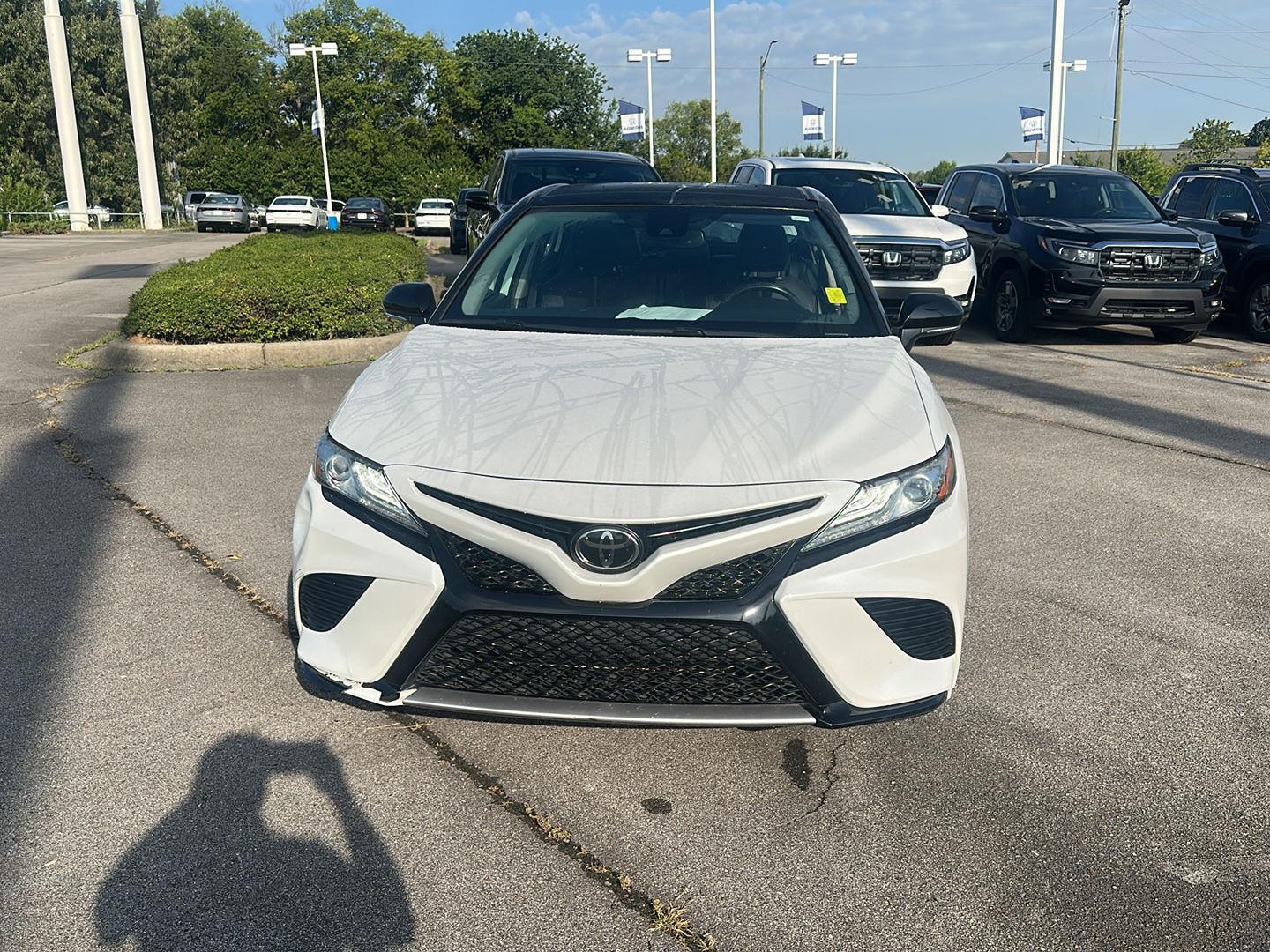 2019 Toyota Camry Sedan Front-Wheel Drive Automatic