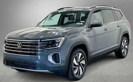 Platinum Gray Metallic 2023 Volkswagen Atlas SUV / Crossover Front-Wheel Drive Automatic