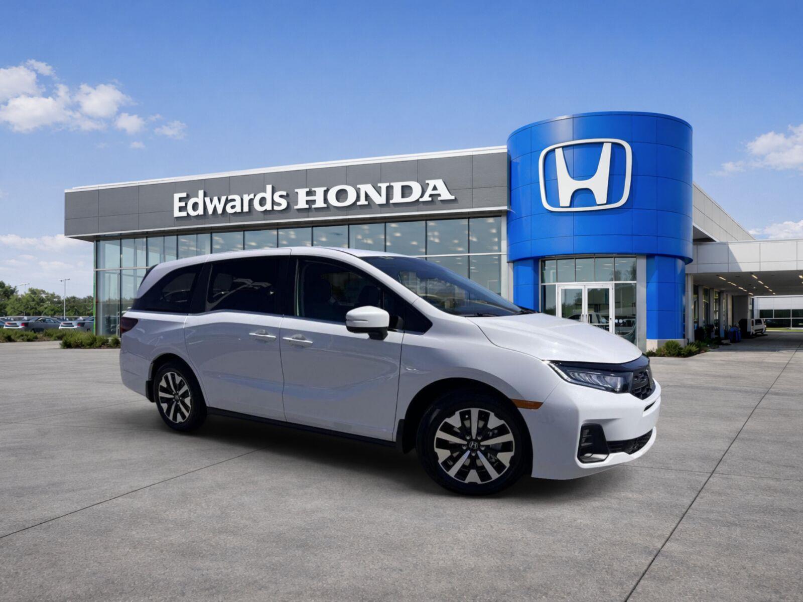 Platinum White Pearl 2026 Honda Odyssey Minivan Front-Wheel Drive Automatic