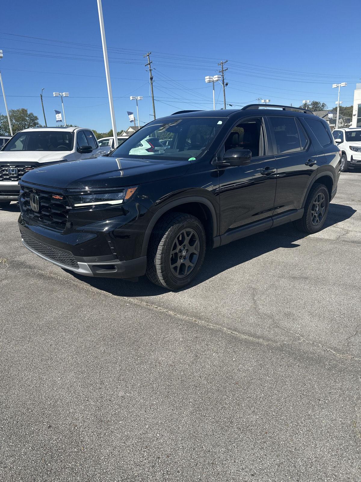 Crystal Black Pearl 2025 Honda Pilot SUV / Crossover All-Wheel Drive Automatic