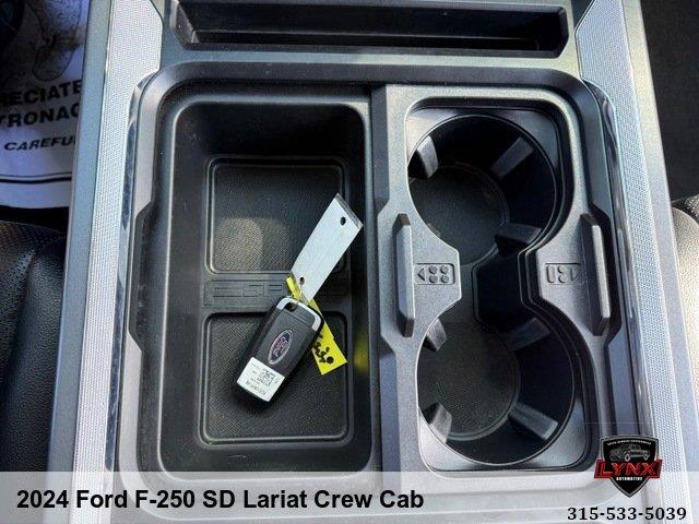 2024 Ford F-250 Super Duty Lariat - Photo 24